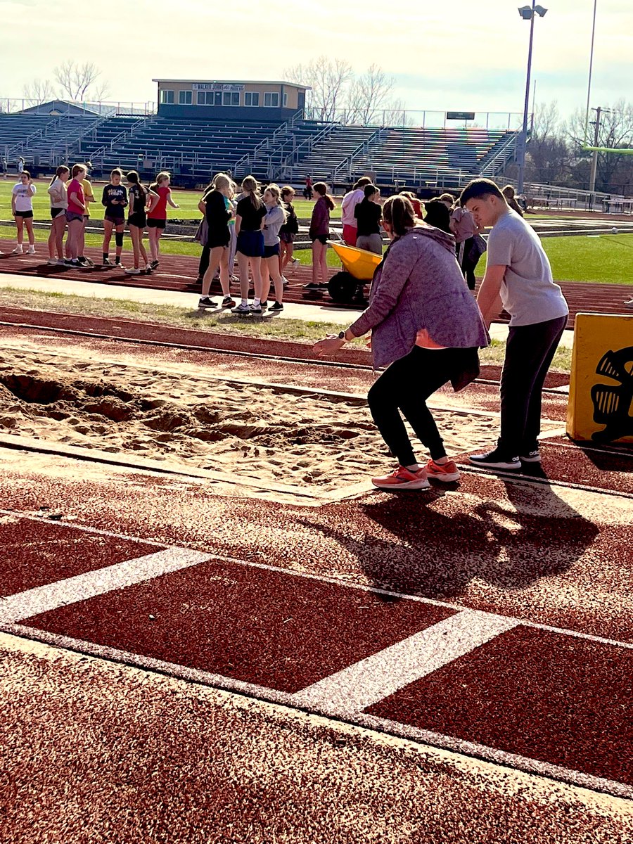 FSDKnightsSO's tweet photo. Track has started. Our kids are working hard!! https://t.co/CUmvTyPsKh