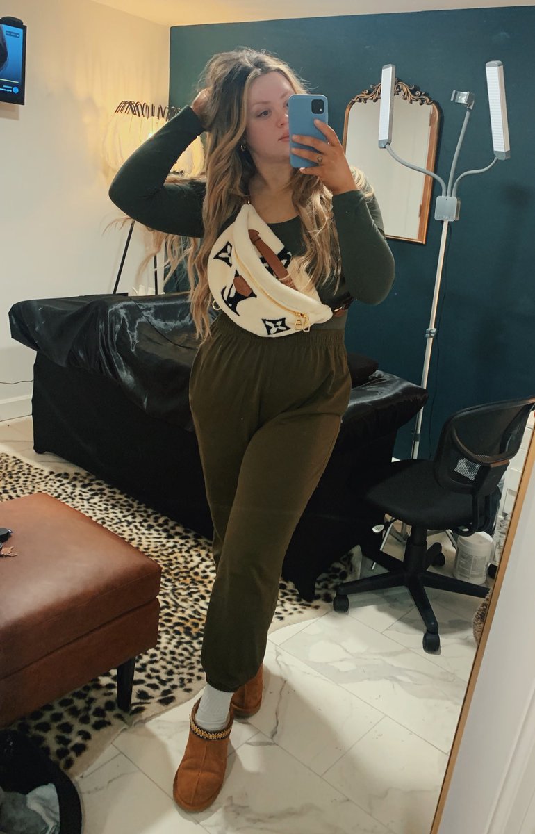 Lexi thomas tweet media