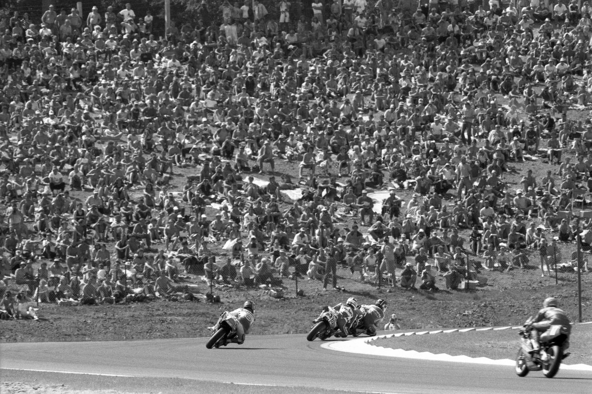 RiderFiles's tweet photo. A crowd shot from the 1987 Czech Motorcycle Grand Prix at Brno.📷Henny Ray Abrams
#czechgp #brnocircuit #riderfiles #motogp #motorcyclegrandprix #brno https://t.co/BIUBSN0N6I
