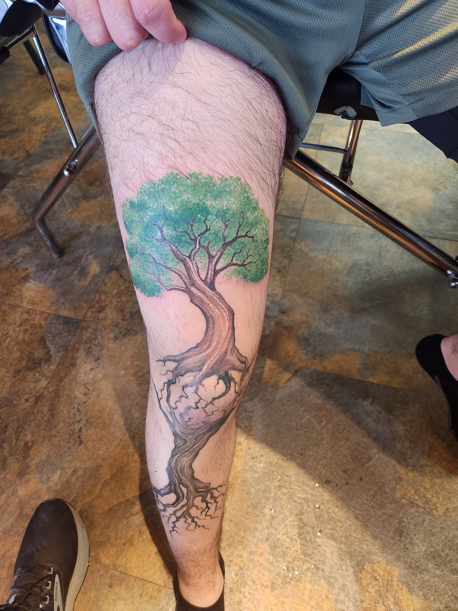 Tmass01's tweet photo. @MadRabbitTattoo https://t.co/HrfxPfbM6t