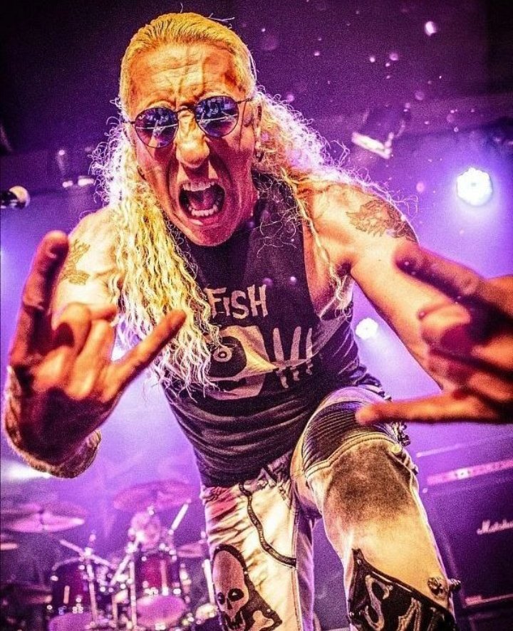Happy Bday Daniel \"Dee\" Snider vocalista de la banda Twisted Sister  