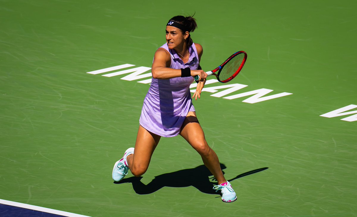 CaroGarcia tweet picture