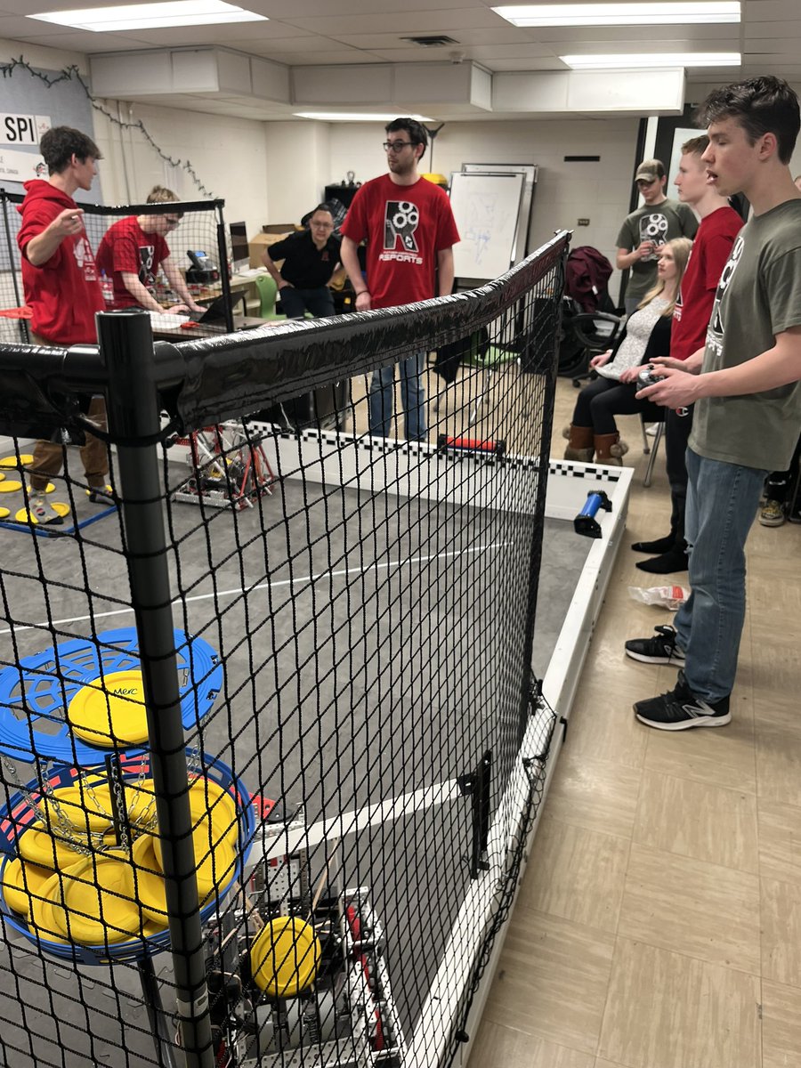 Tom MacIsaac tweet media