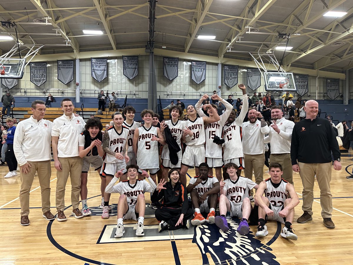 RichGarvenTG's tweet photo. Panthers are on to the D5 state final where they’ll meet top-seeded Taconic on either Saturday or Sunday ⁦@tgsports⁩ https://t.co/uhGEhGeKaa