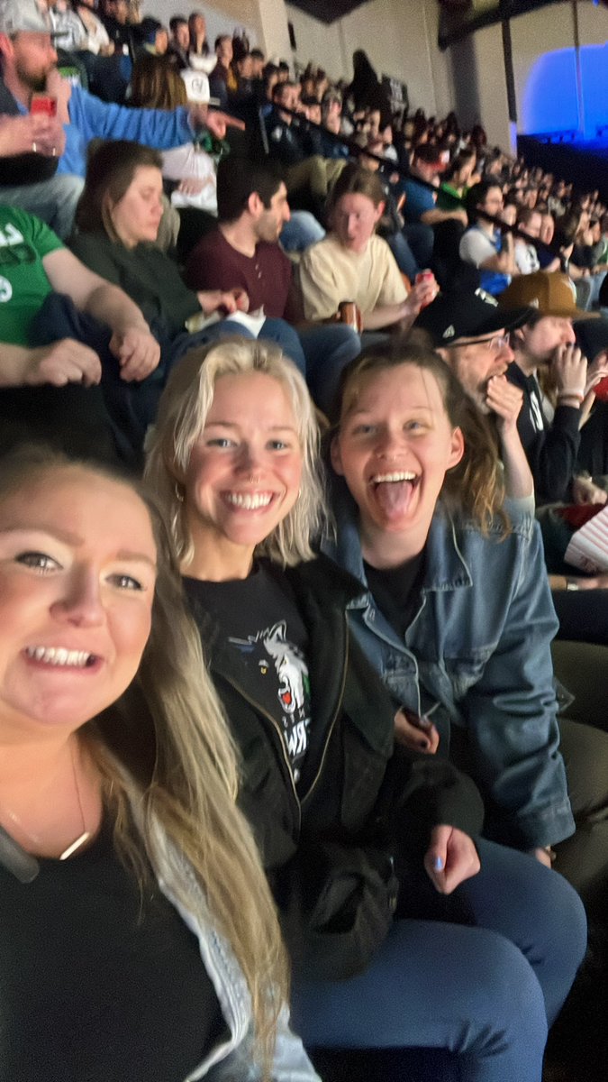AnnaCushing11's tweet photo. #packpix https://t.co/T1DUNvWDIS