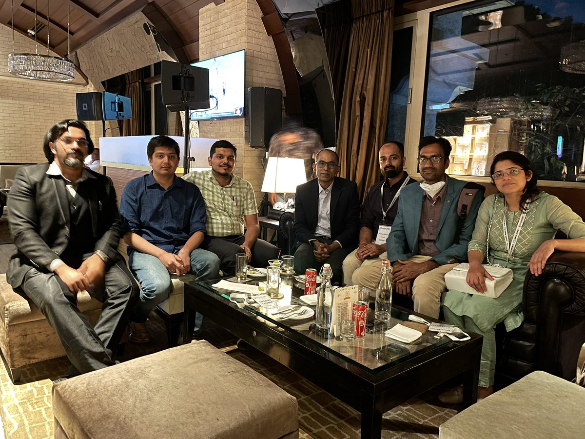 Wonderful to meet some of the young cardiology alumni from AIIMS, after many years! Glad to see of them successfully battling it out in the real world!😊 #aiimscardiology @CNC_AIIMSDELHI