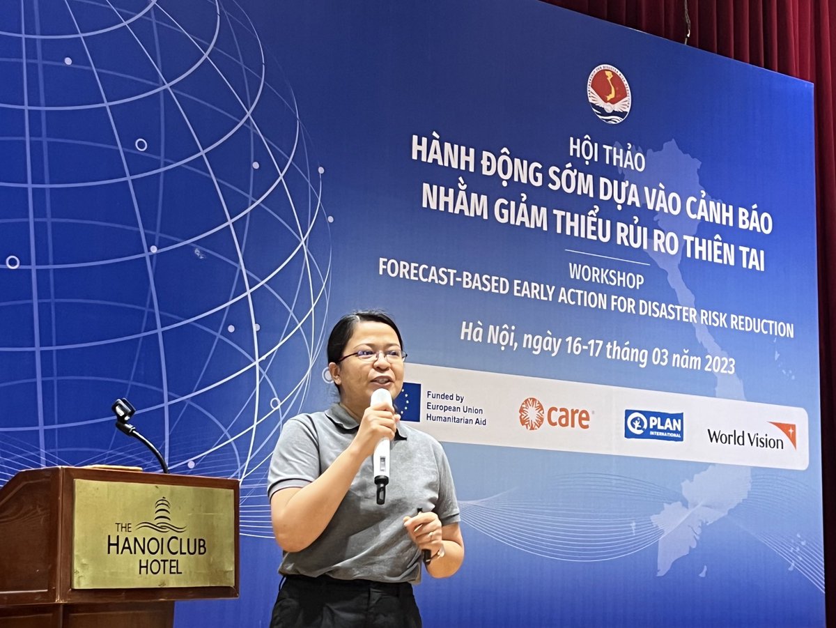 vhalhen123's tweet photo. Happening now in Hanoi, Vietnam — Sharing and Learning Workshop on Forecast-based Early Action for Disaster Resilience. Great to see the different actors in country from government agencies, I/NGOs and community representation from Quang Tri and Binh Thuan #anticipatoryaction https://t.co/1N37SK8Lfr