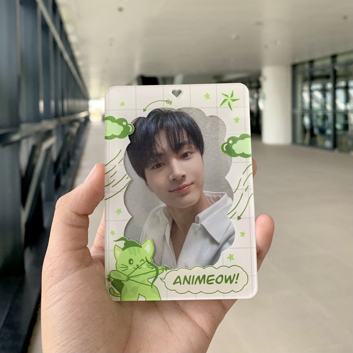jujusimpp's tweet photo. lasallian jay🥹🍃

pc holder from: @unisleeved 🫶🏻 https://t.co/2Xv8xnPr9l