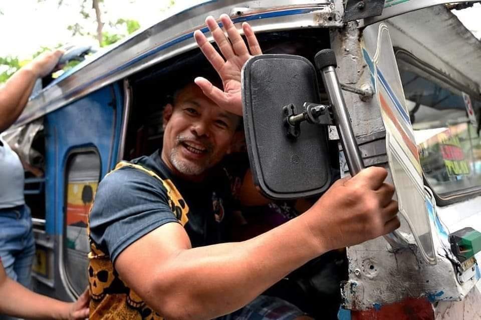 BINTANG kay BANTAG -- circumstantial lang pala.

The DOJ murder rap against DDS Bantag is bound to fail. By their own admission, the lonsi lawyers of DOJ could only come up with fabricated circumstantial evidence. Another damaging blow to SOJ Boying Remulla &amp; PBBM admin.