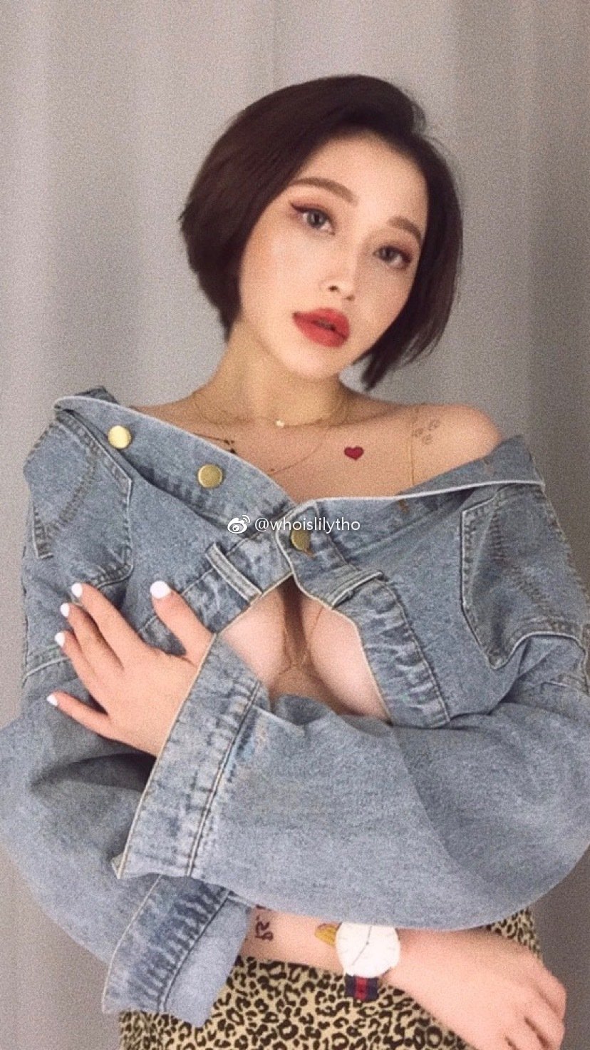 LSP聚集地（要购买童小芯 紫色哒豚豚以及其他网红请加群691727765） on Twitter " duanxindasai Lily