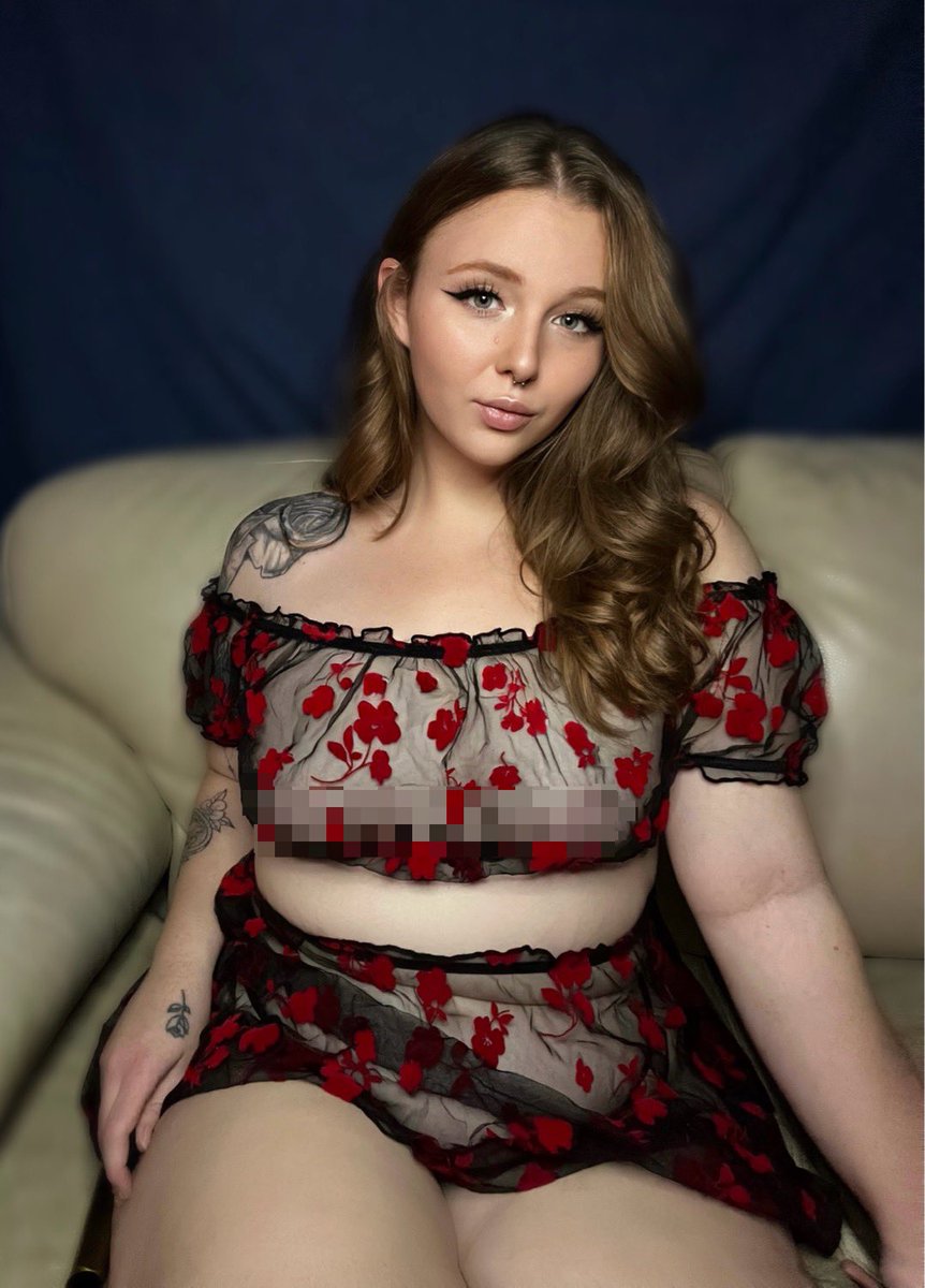 ddlgxo's tweet photo. Do you like my new outfit?🥺
Link in bio for the original pic🔞 https://t.co/Yg4RGcprAt