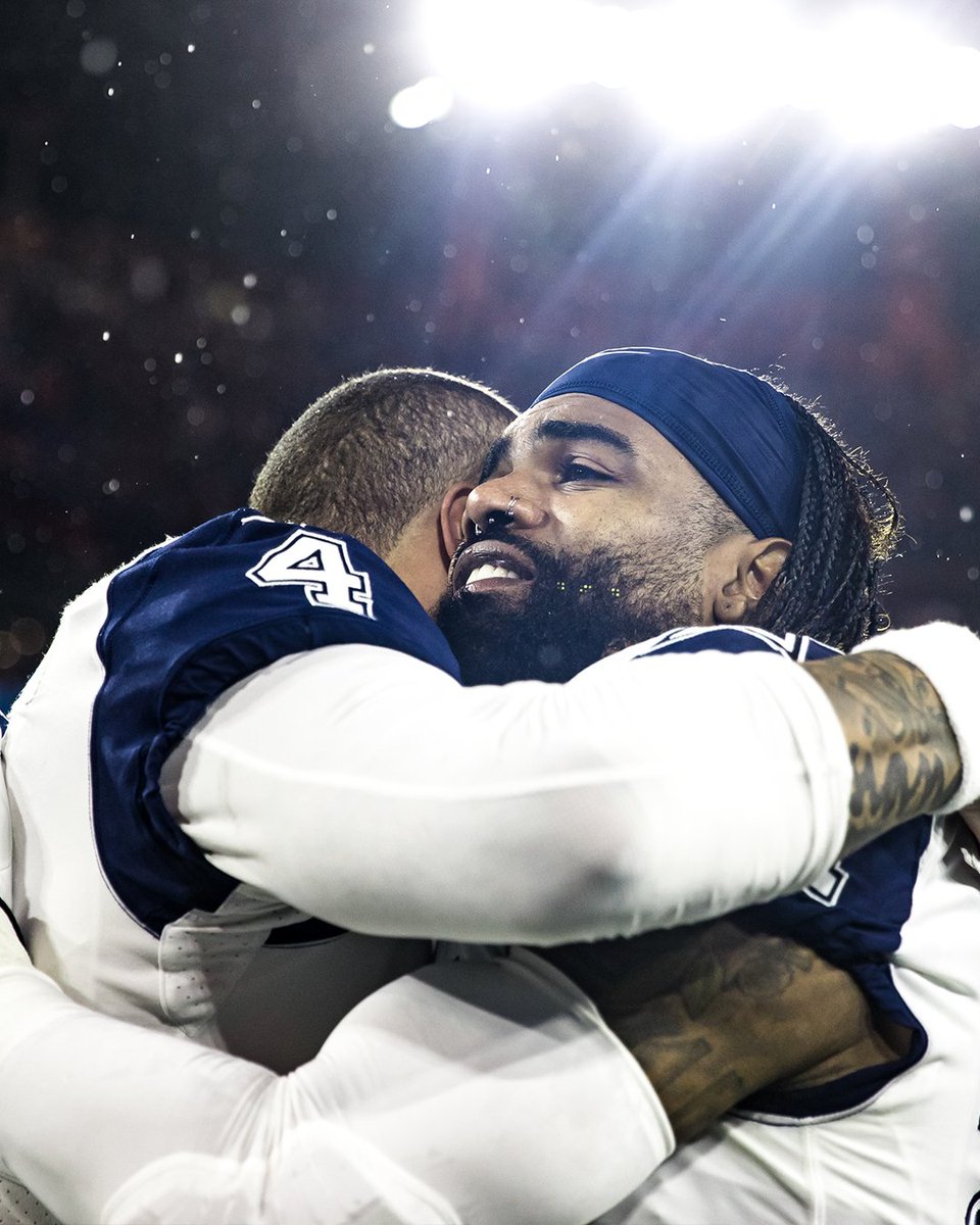 📸: AP + Dallas Cowboys