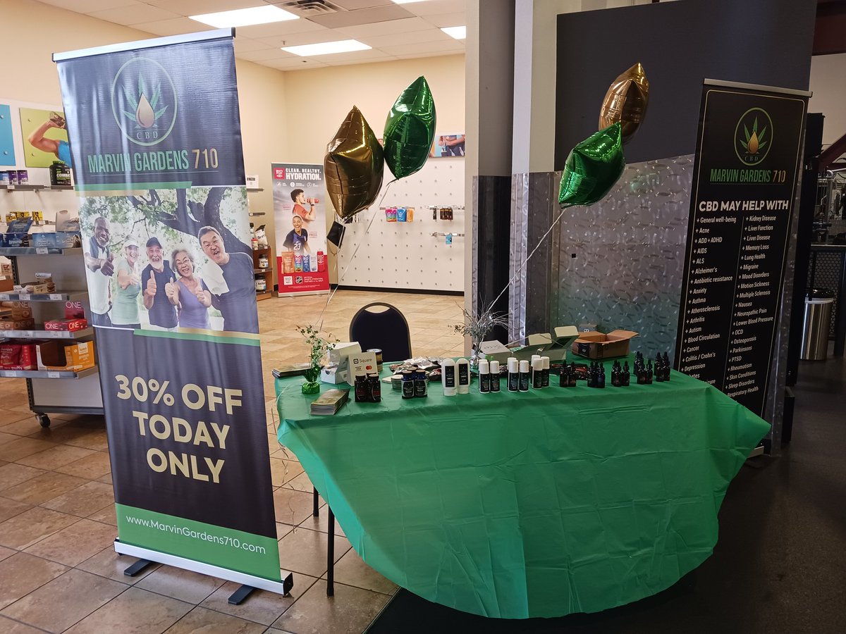 MG_710_'s tweet photo. Giving out free samples. Make sure to stop by. 4pm -8pm
🌐 https://t.co/yD2500C0mc 🌐
#Marvingardens710 
#seniorliving #seniorcare #cbdoil  #cbdproducts #cbdhealth #cbdlife #cbdgummies #cbdwellness #cbdbenefits #cbdcommunity #bodybuilding #yoga #sports #pilates #crossfit #boxing https://t.co/IIx0WugPru