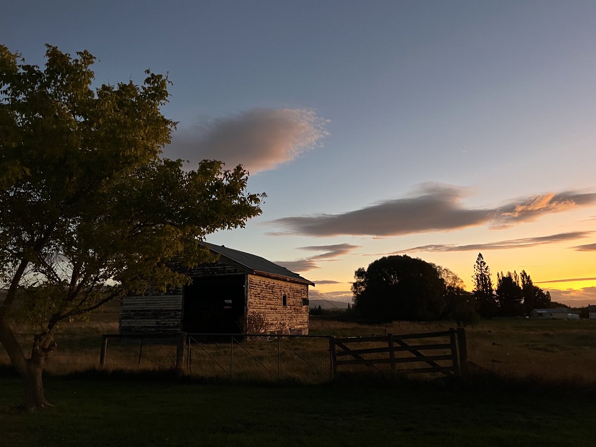 Bit slow in posting - mhad a huge day of work Monday in Middlemarch and Ranfurly -freezing cold stream assessment, then another great day with Mid-Taieri GHG Collective finished with a GHG reduction case study - and dinner at the Waipiata Pub, highly recommended! #LivingTheDream