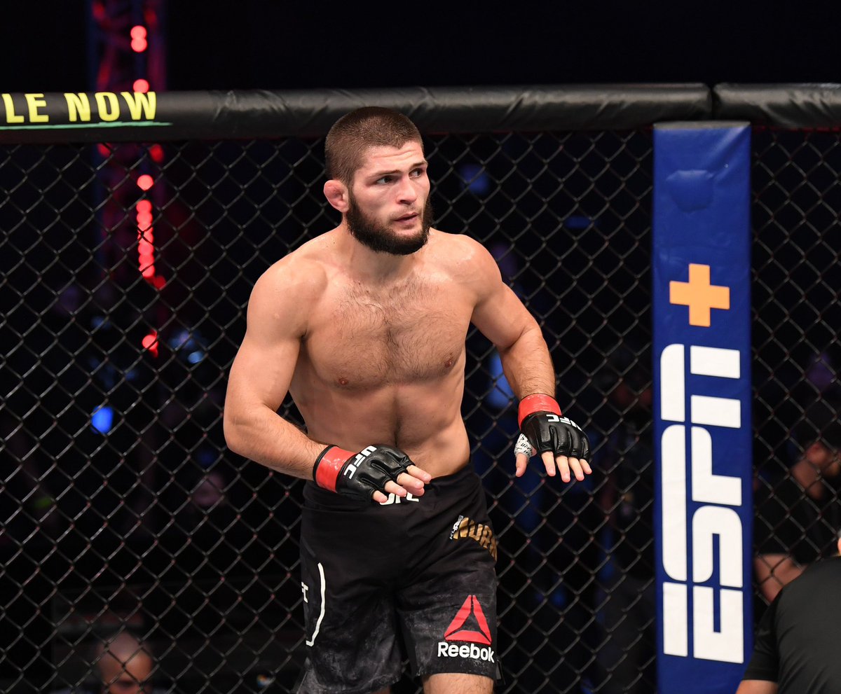 UFCcentral's tweet photo. Who’s the most untouchable fighter prime-for-prime? https://t.co/H9gHlWaIBK
