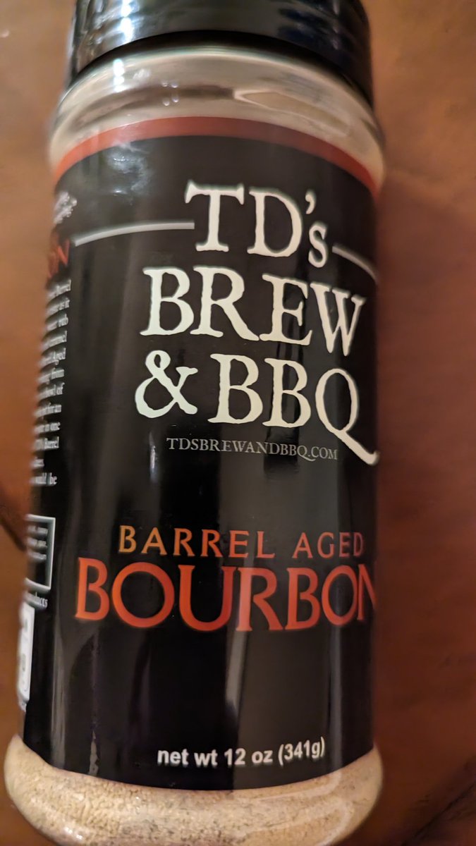TacosandPho's tweet photo. Right now, all three items we bought from TDsBrewandBBQ are winning.
Ryan rubbed this on sirloin steaks tonight. Truly amazing. Maybe the best steak I remember ever having. Also, he cooked it rare, so that helped.
@FieryFoodsShow #MadeinNewMexico https://t.co/p0HRSwA3cE