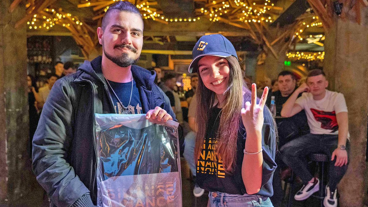 #Binance in Bulgaria! 🇧🇬 

We had a full house in Varna tonight for our community meet up to discuss NFTs, last year's achievements and our plans in the country for education and community activities.