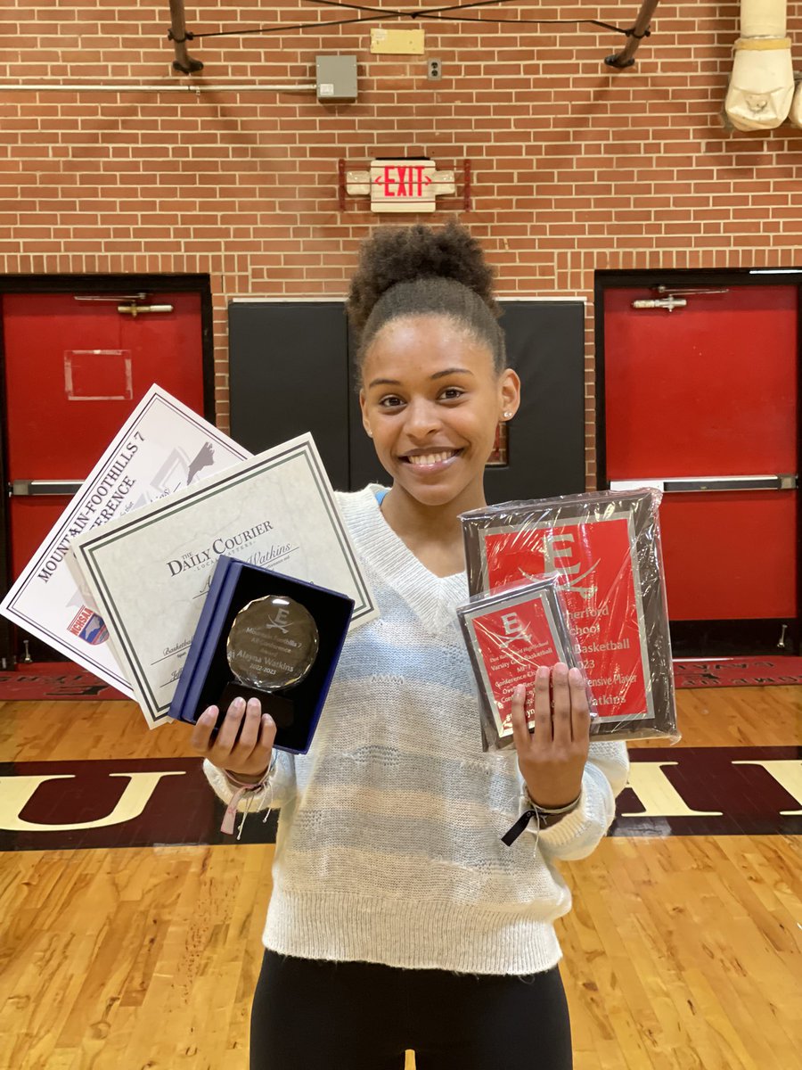 watkins_alayna's tweet photo. Back 2 Back “Best Defensive Player Award!”
Enough said..!
Thank you to all my coaches throughout the years pushing me to bring the best out of me💕🏀@TeamBigTime_7 @EastCavsMBB https://t.co/t9b8fzMUYR