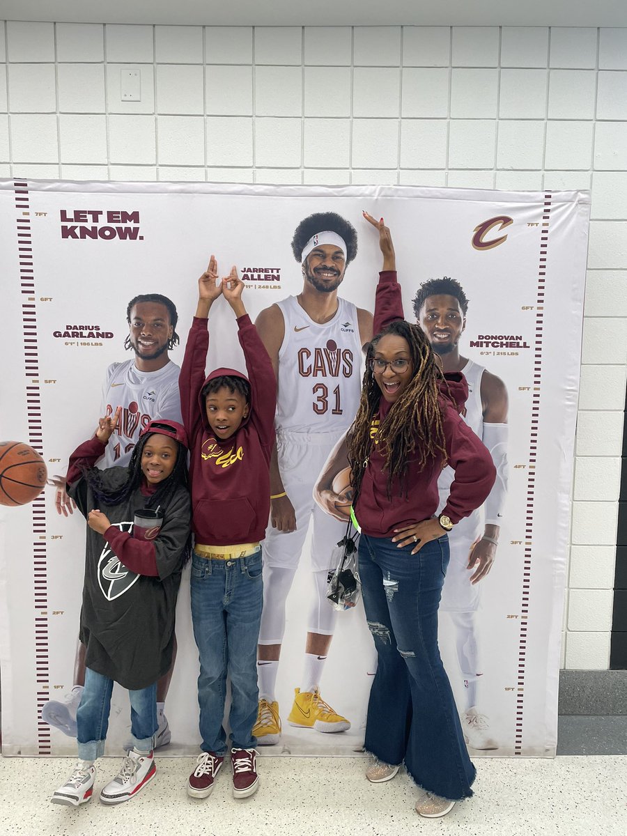Marieedwards77's tweet photo. #letemknow #LetEmKnow  AYE!!!! https://t.co/Nr5obFaPyY