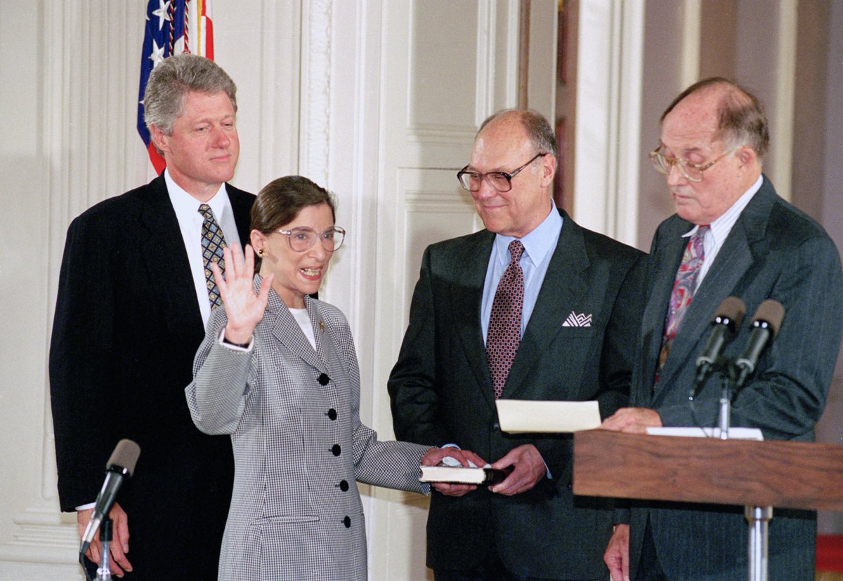 tantriclens's tweet photo. Ruth Bader Ginsburg 🙏#BOTD (March 15, 1933 – September 18, 2020)

American lawyer and jurist who served as an associate justice of the Supreme Court from 1993 until her death in 2020.

“A gender line … helps to keep women not on a pedestal, but in a cage.”
RBG https://t.co/nPFqSGoq4l