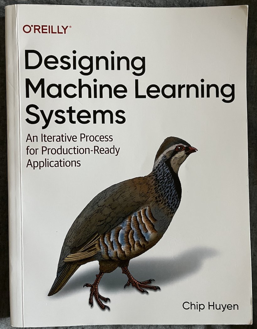 NMashinchi's tweet image. In addition to that, it really gives you a great view of end-to-end machine learning, which you can use as a guide. I highly recommend this book. Whether you are a newbie or a practitioner working in the industry. A must-read, in my opinion! ✌️ 📚
#ml #datascience #mldesign #tech