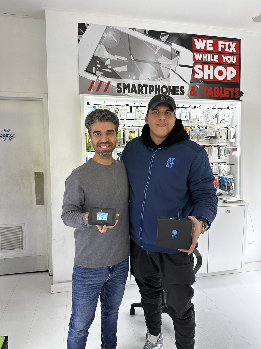 juanct1123's tweet photo. When the traffic isn’t coming in, Team Milford Mall is spreading the word around the mall! We successfully helped this small Biz owner get AWB for his store! #AWB #LifeAtATT #3XBiz #ATT #OurNE @D_Zargos @joeyp42 @TheRealOurNE https://t.co/OeNMGSgmyb