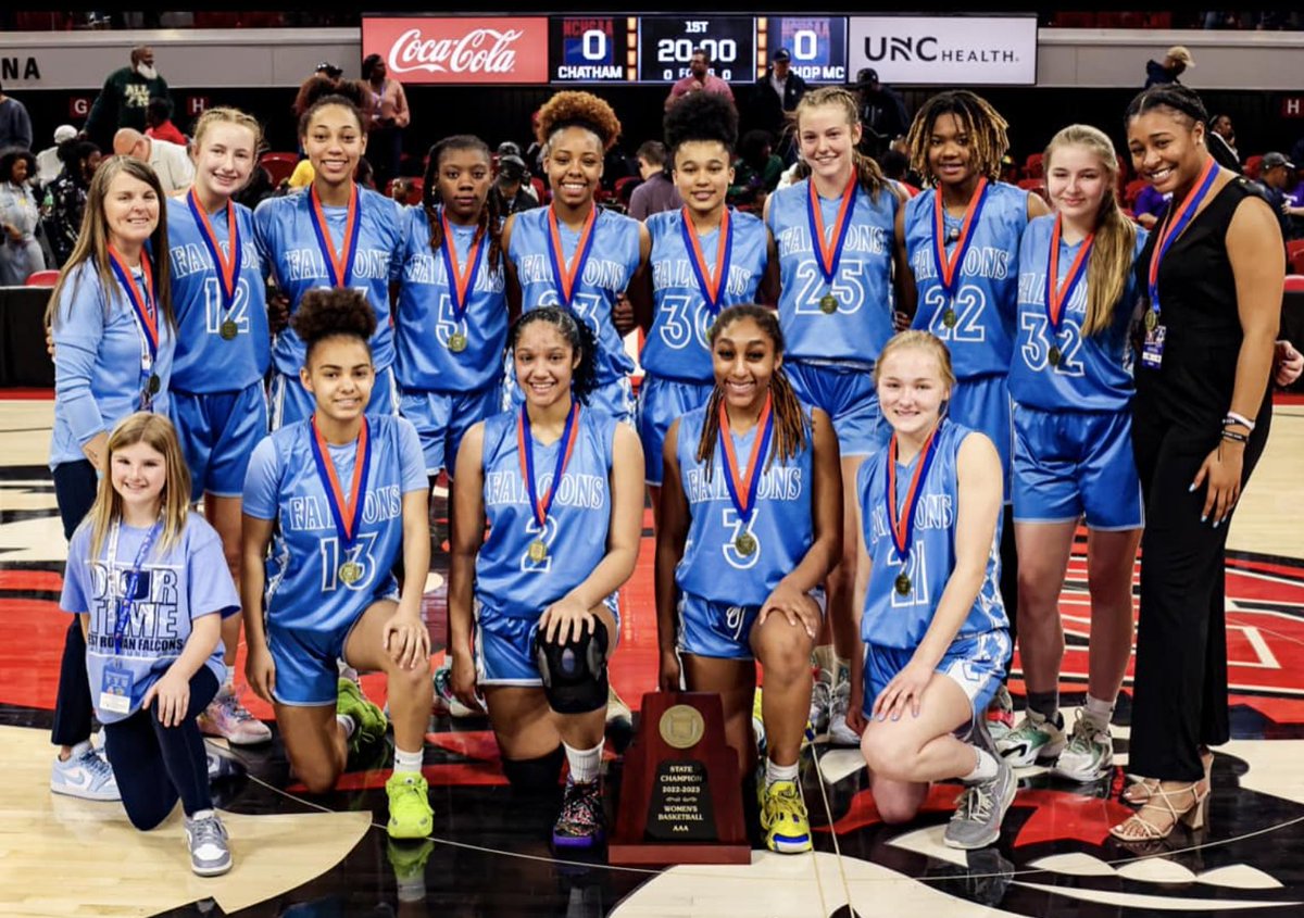 ✔ Vote for Coach Poole for NC Coach of the Year for Girls Basketball! 🏀
💙 Go Falcons!!

news.scorebooklive.com/north-carolina…