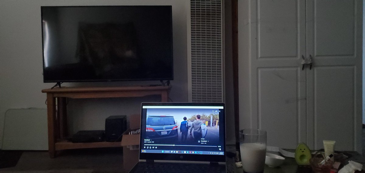 katrinaymonet's tweet photo. You know you're stoned when...
You start watching TV on your laptop... IN FRONT OF you're tv! 😹🌱🌬️ https://t.co/bFxEms1nD7