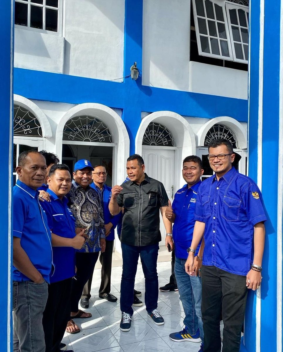 syaflinchaniago's tweet photo. RAPAT KOORDINASI PARTAI AMANAT NASIONAL (PAN)
DPW, DPD, BM PAN & PUAN Se-Sumatera Barat.
#PAN12 #PastiAdaHaraPAN #SumbarMaju #IndonesiaMaju https://t.co/4AoAJzXg3t