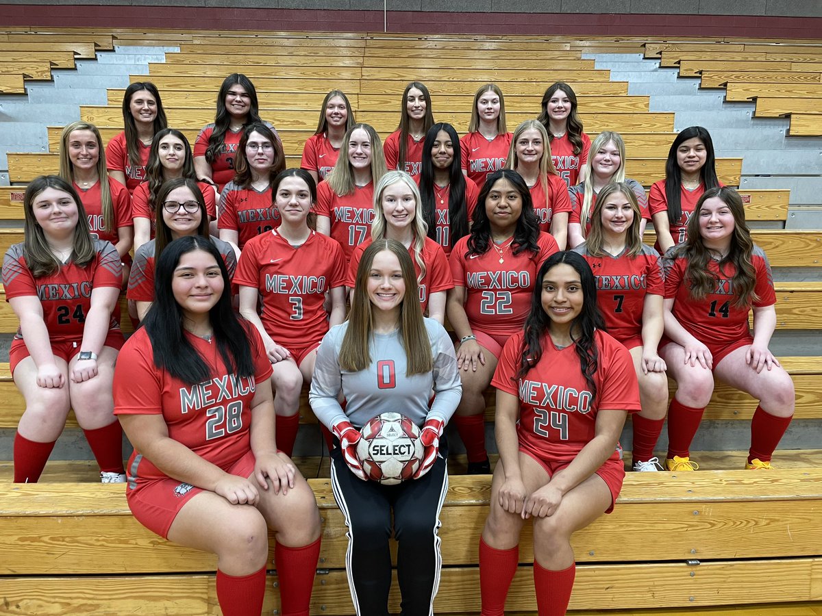 Mexico Lady Bulldog Soccer tweet media