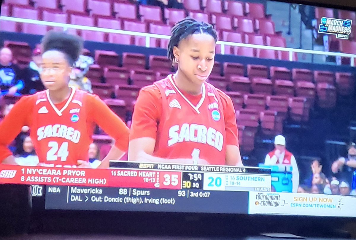 Watching my favorite Point Guard! Lets go @NyCeara and @SacredHeartWBB! #Baltimoreproud