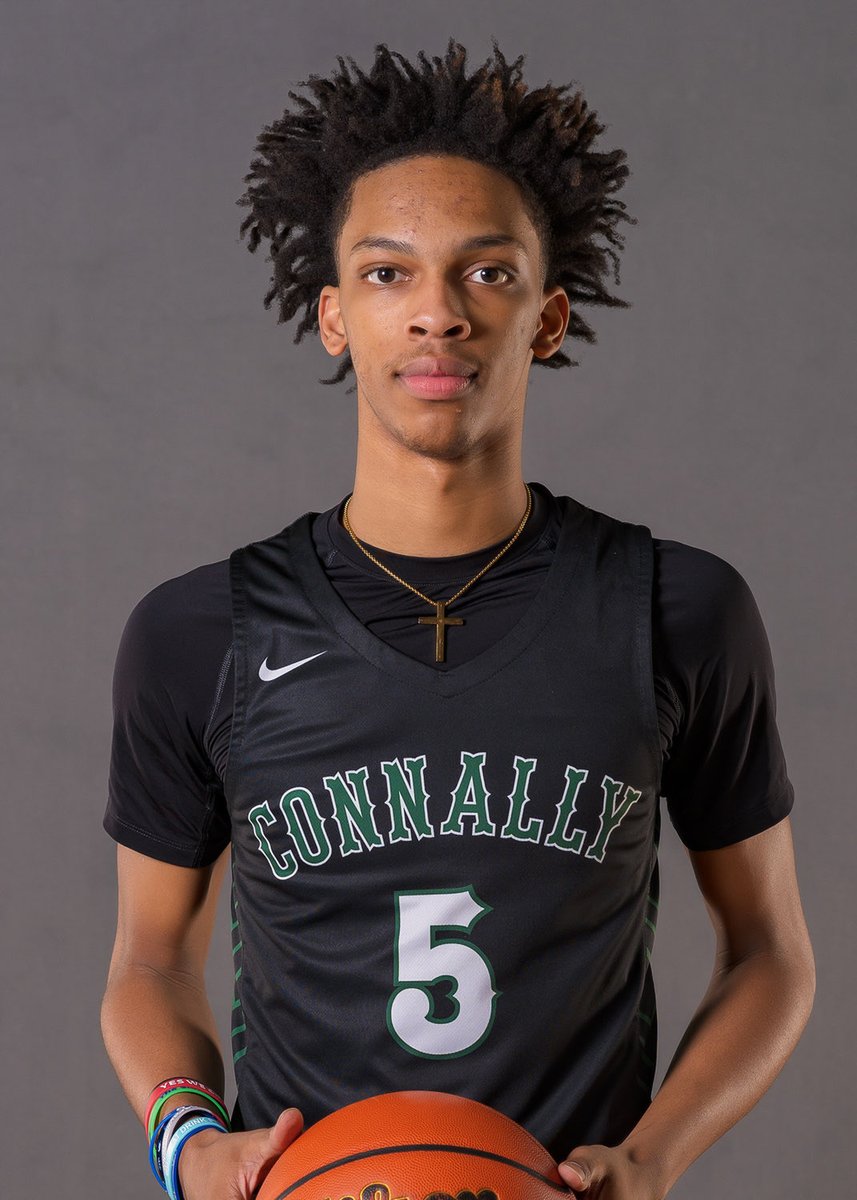 BballCougar's tweet photo. UIL Region III All-Region Team. I learned so much coaching this young man this season. I’m excited about his future. He loves to compete and is a warrior on defense! He has earned this recognition by working hard and leading by example. One of the most dynamic talents in Texas! https://t.co/3KsgQC9yKv