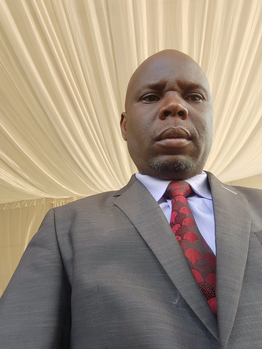 OliverChingozha's tweet photo. Watching proceedings at the official opening ceremony of epassport offices, Concession in Mazowe https://t.co/pQ1miDlNE4