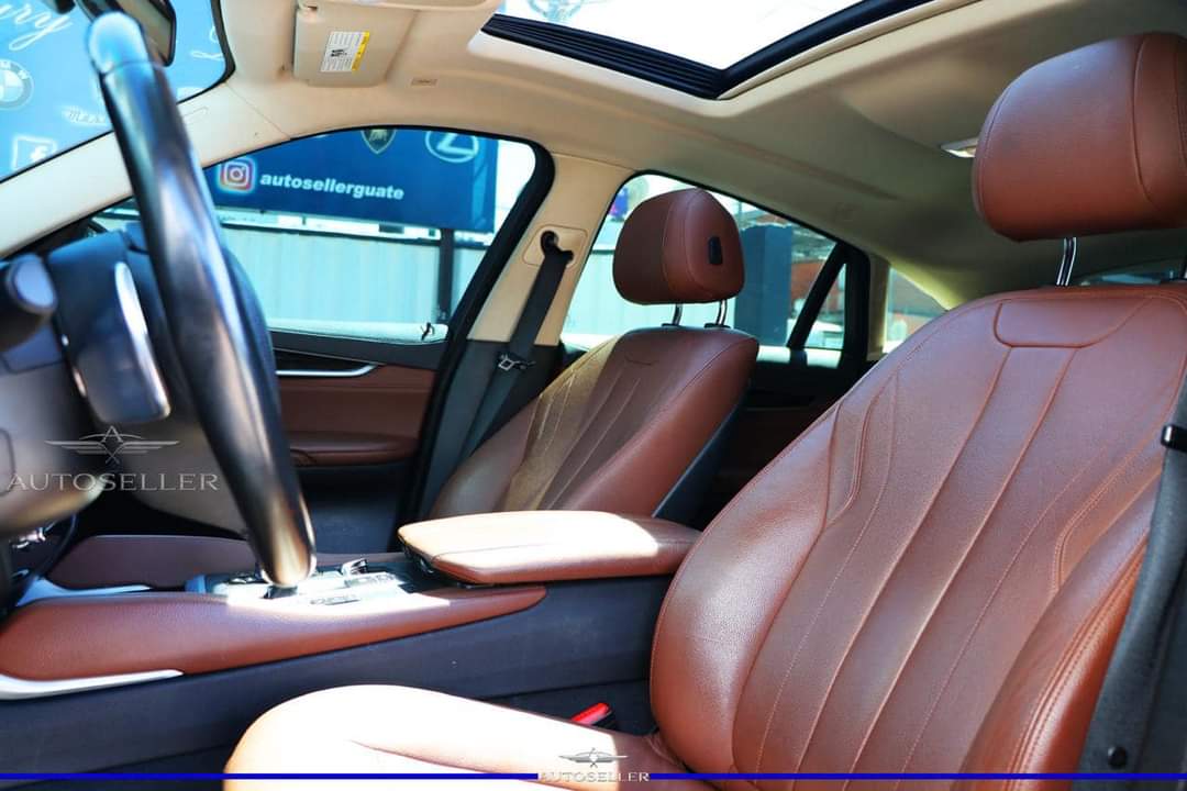 AUTOSELLER2's tweet photo. #BMW 🇩🇪
🚘 #X6 35i X-Drive
✅Modelo 2016
🚢Importada
🚗Motor 3.0L Turbo 
⚙️Automática 8 vel 
🔘Mandos Al Timón
🛑Frenos Ventilados 
⚜️Cuero 
🌌Sunroof 
📷 360
🅿️Sensores Periféricos
��Compuerta Eléctrica 
⚡️Leds 
🛞Aros Rin/20
Precio:Q.274,990🔥
💬WhatsApp:5203-8291
#guatemala https://t.co/XIBXtkeHi7