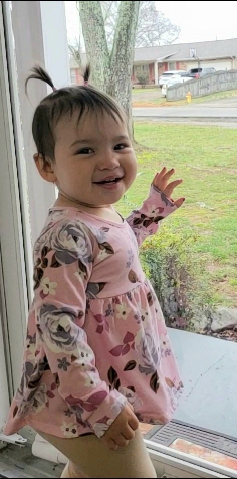MrsLindaClemons's tweet photo. Sweet baby girl &amp; her piggies!🥰 https://t.co/ShBNxFQjfY