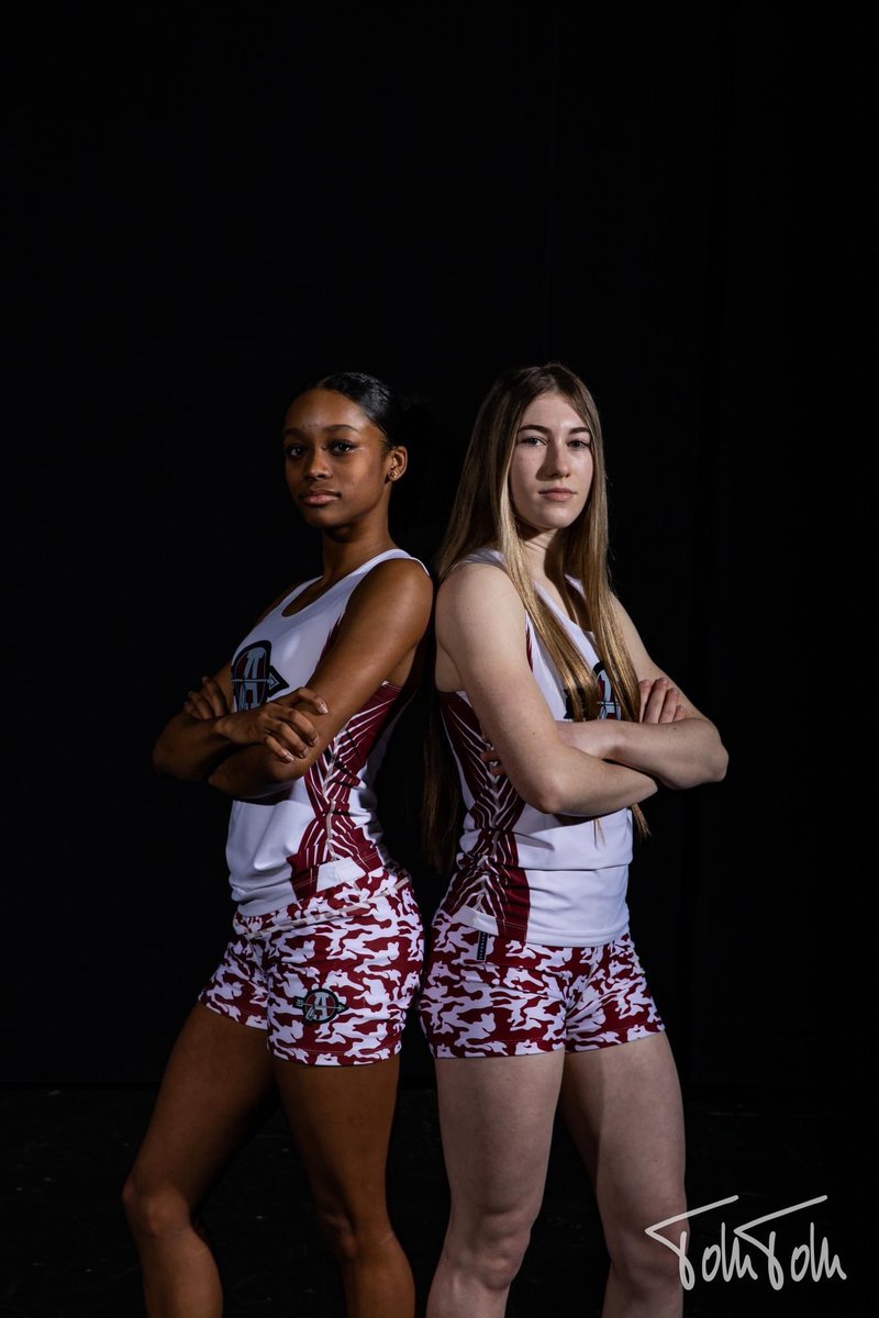 Every season is Sequoit season 🏹