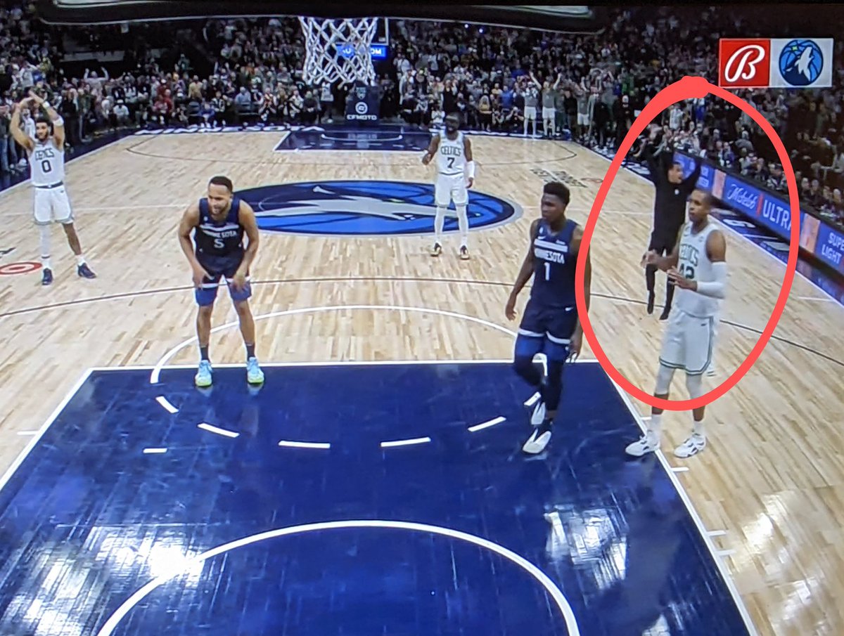 MichelleSichak's tweet photo. The refs call a tech on Gobert for flexing his muscles but this dude can just jump around on the court and he gets away with it!! Something is seriously wrong here 🤬 https://t.co/yYHzgRfS6a