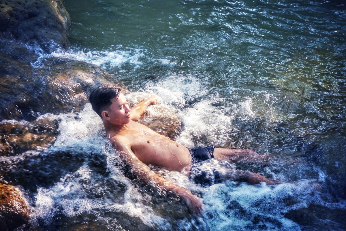permsombat's tweet photo. "บทเรียนที่ดีที่สุดในชีวิต บางครั้งเราต้องเรียนรู้จากช่วงเวลาที่ เลวร้ายที่สุด"
_______________________________☁️💙💙🍃🌱⛰️😉🙂
#คําคม  #คําคมความรู้สึก 
#แคปชั่น #แคปชั่นเด็ด
#ธรรมชาติบําบัด #หลงรักนักเดินทาง💚 https://t.co/Ofvv90qbaz