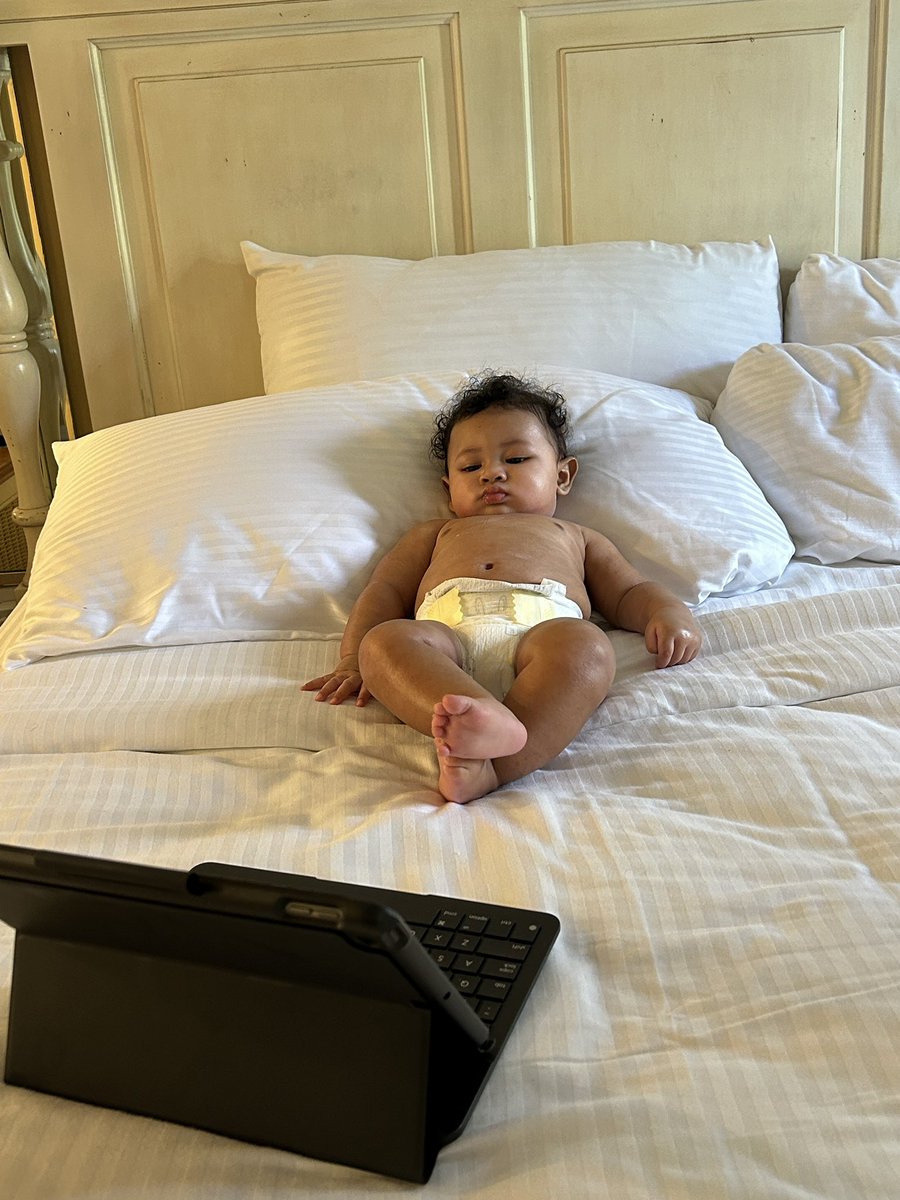 Danaw3bd's tweet photo. me &amp; dooda in florida living life<3 https://t.co/ZiDiuMnqbf