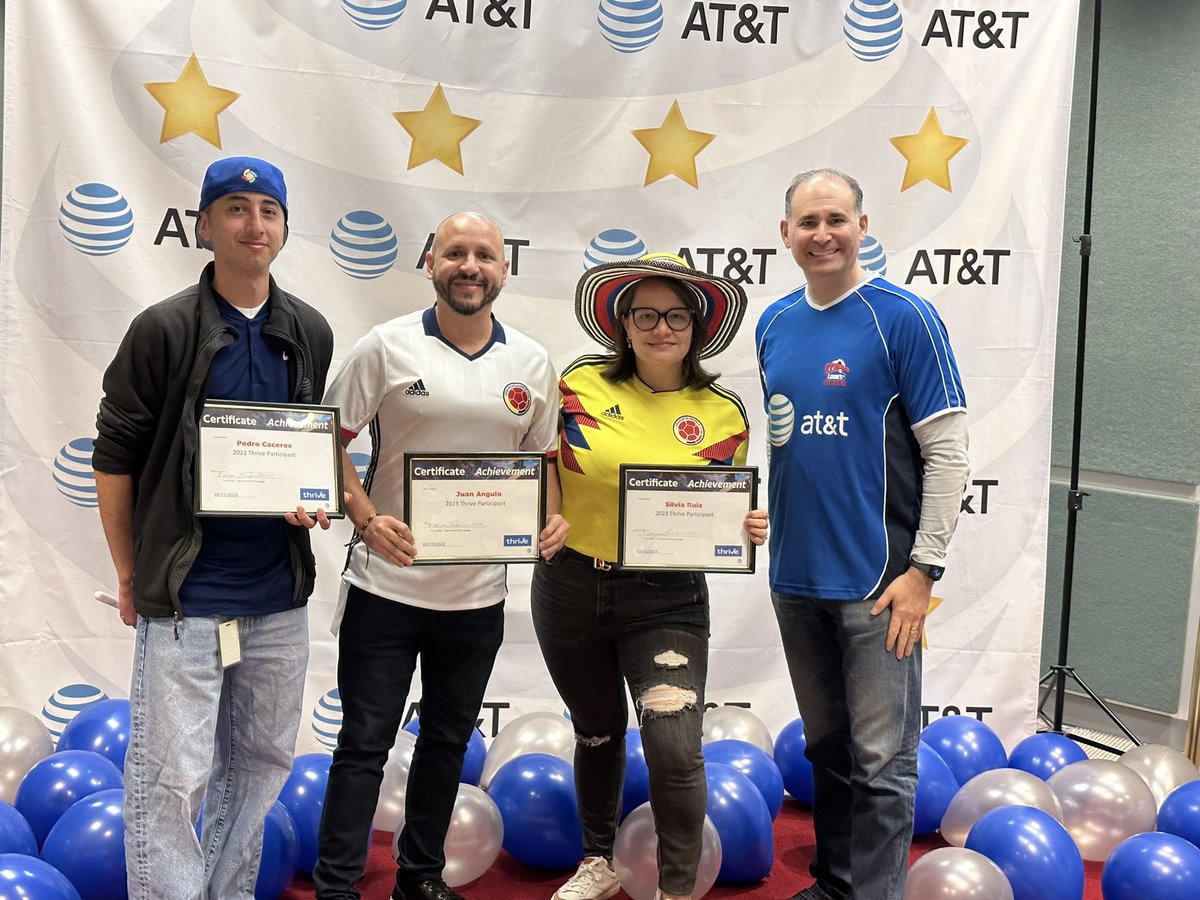 Silvia_MRuiz's tweet photo. Miami Town Hall - Celebrating Performance β> Top TMβS, Resolve and Thrive π€©π€© #MSSMiami #LifeAtATT #MBCGoodStuff Thank you @TonySmith4Sales @banks_dvb and my TEAM !! @Thrive_CAS https://t.co/UnIh3bNR1B