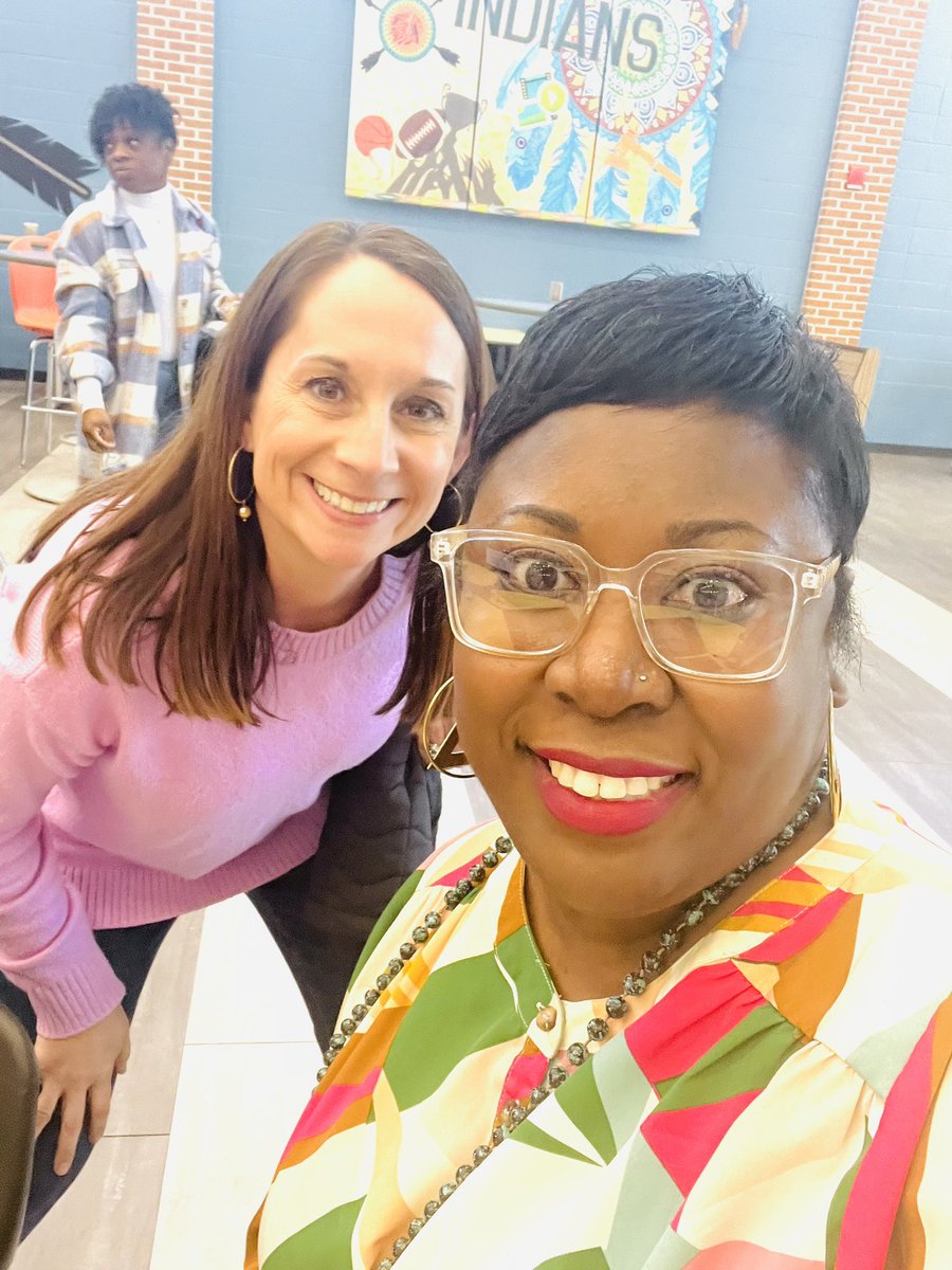 ICoachMonaT's tweet photo. Learning so much in our ICA! Thank you @DocoSchools’ District Effectiveness and Curriculum Dept for coaching us through the processes of effective coaching. You all are awesome!!🤩 #buildingrelationships #effectiveprocesses #lifelonglearner @DrEmilyAMassey @SmithCheryl12 https://t.co/DkXinc1FQz