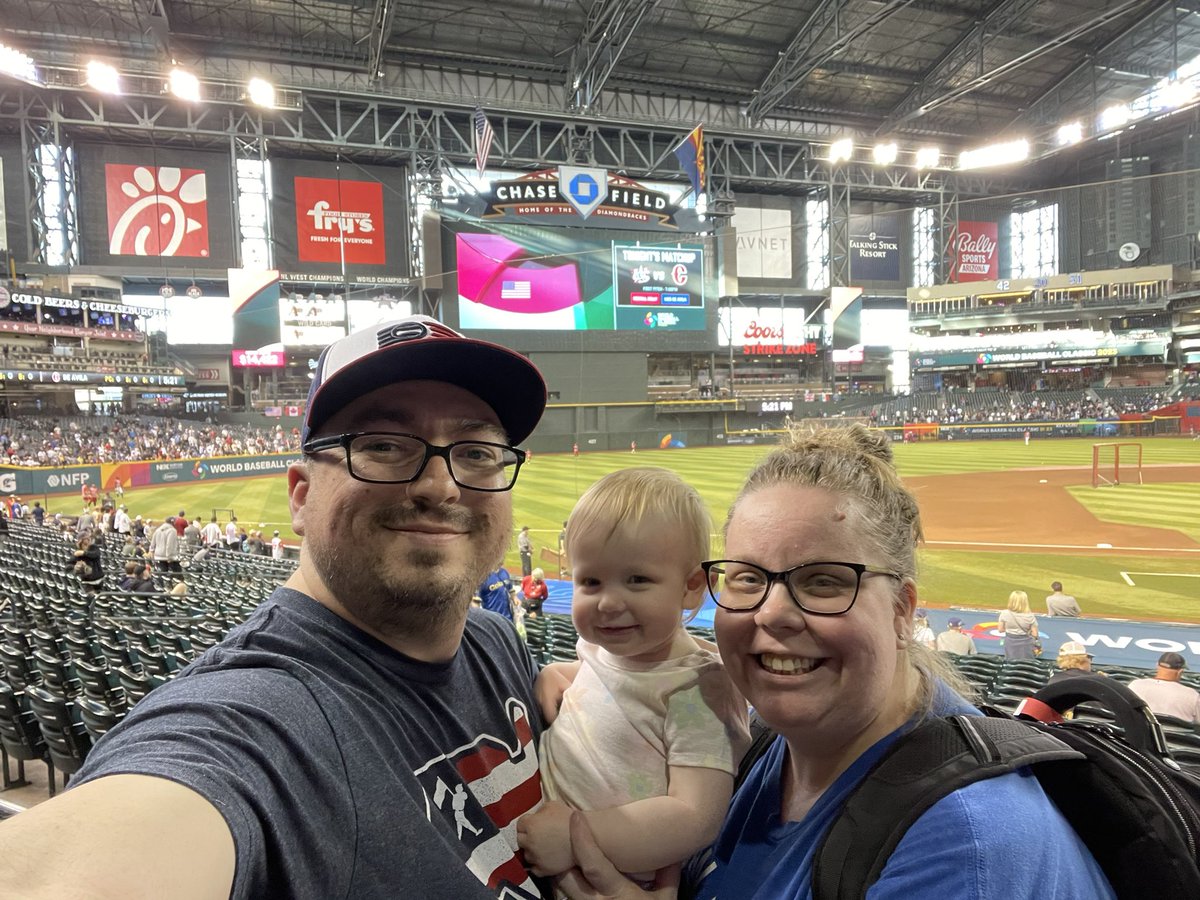 sportsfanmike85's tweet photo. From Chicago to Phoenix for the WBC and Spring Training. My daughter’s first baseball game too!  #worldbaseballclassic  #worldbaseballclassicphx https://t.co/IsLlFHeomc