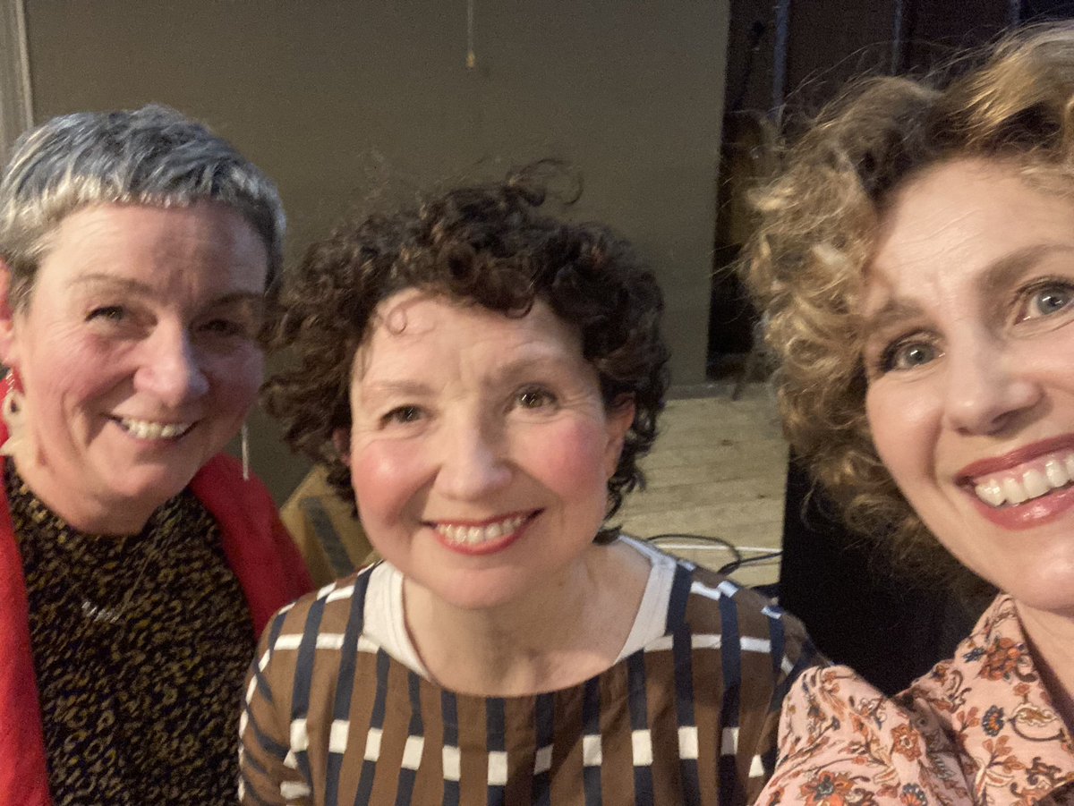 Sarah Steele (@sarah_l_steele) on Twitter photo Fab evening chatting books at the <a href="/bkloversupper/">BookLoversSupperClub</a> last night with these lovelies, @Anstey_Harris and <a href="/JosieLloydbooks/">Josie Lloyd</a>. Think we pretty much put the world of books to rights! Fab evening chatting books at the <a href="/bkloversupper/">BookLoversSupperClub</a> last night with these lovelies, @Anstey_Harris and <a href="/JosieLloydbooks/">Josie Lloyd</a>. Think we pretty much put the world of books to rights!