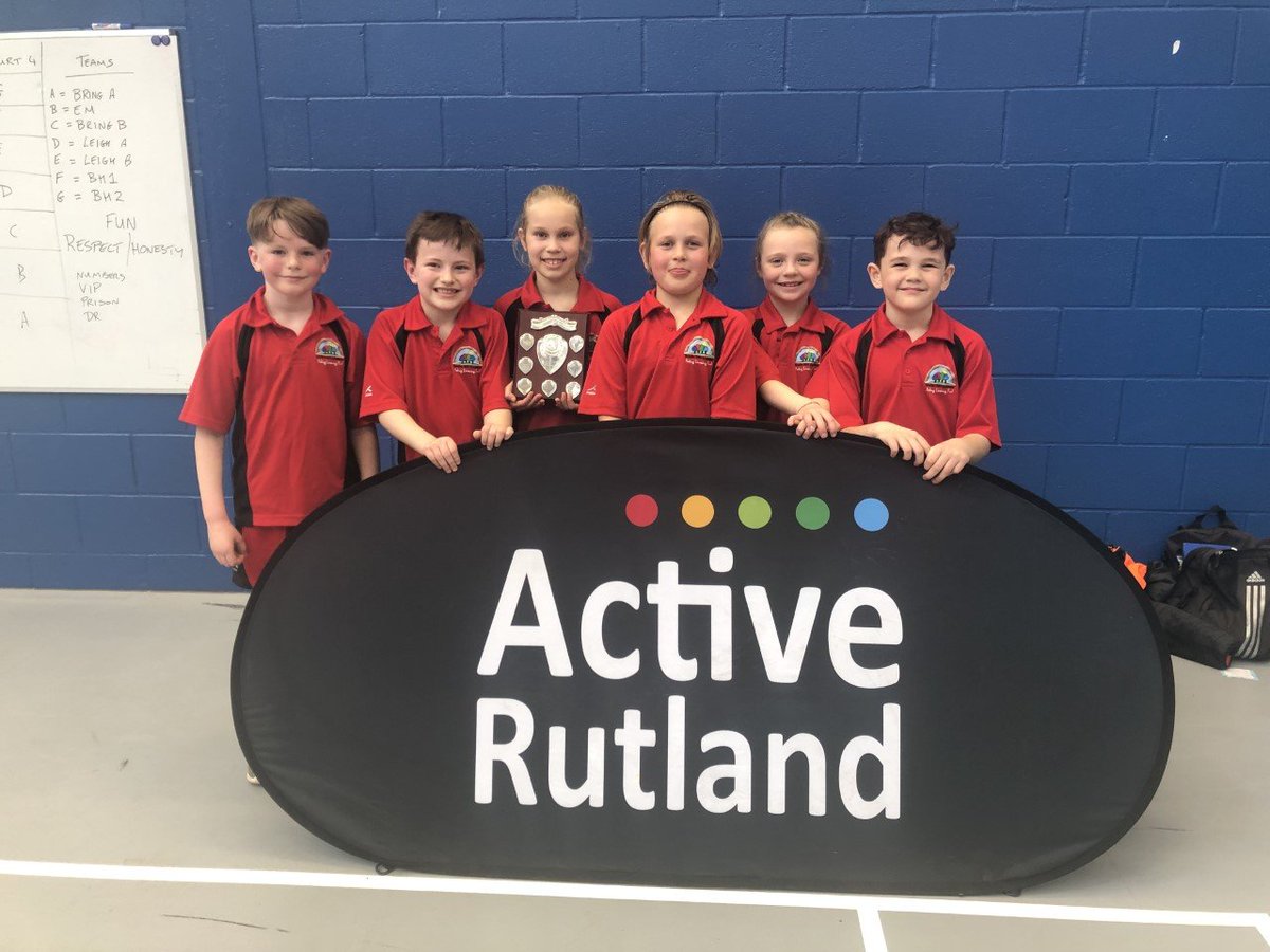 Congratulations to our Year 3/4 dodgeball team who won their tournament!  Well done to you all!