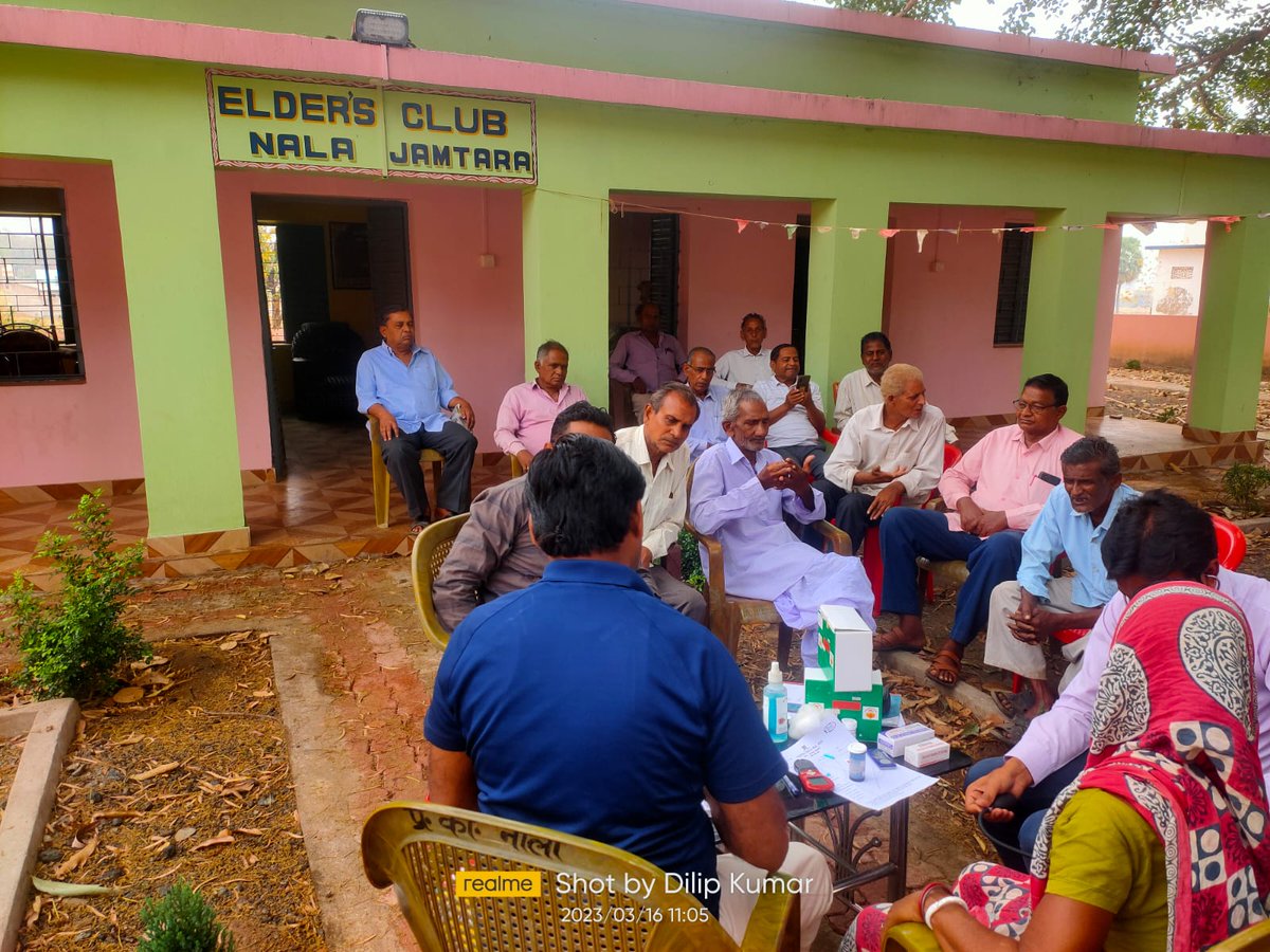 dcjamtara's tweet photo. Targeted Health Check Up for senior citizens at ELDER'S CLUB Nala #Jamtara 
@faiz_IAS 
@HemantSorenJMM https://t.co/QaS9e7Sp80