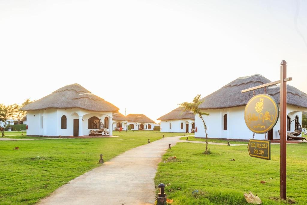 hadestays's tweet photo. Aya Sophia, Kigamboni, Dar es Salaam will cost you $235/night. #hadehotels #travel #vacation https://t.co/SD2ZhLBAuA