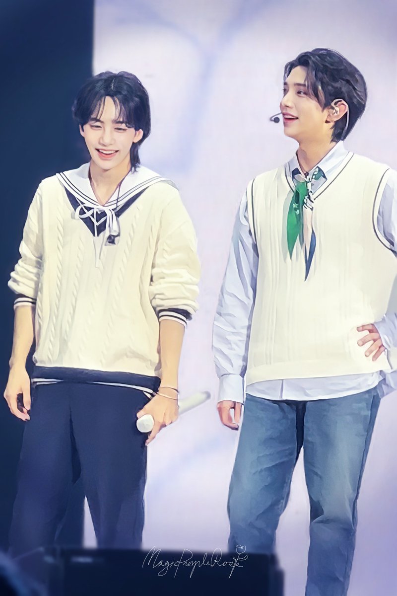 magicpurplerose's tweet photo. 230312 
캐럿랜드 막콘
CARAT LAND DAY3

💙

#세븐틴 #SEVENTEEN 
#정한 #Jeonghan #ジョンハン
#조슈아 #Joshua #ジョシュア
#윤홍 #hanshua https://t.co/cIzXc7xeno
