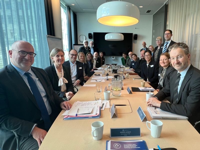 Jonas Kasteng (@jonaskasteng) on Twitter photo First-hand information from companies is needed to solve trade barriers❗️
A number of Swedish companies took the opportunity to engage in an informal discussion with @dredonnet and <a href="/setradepolicy/">Swedish Trade Policy</a> at the Market Access Day Gothenburg.
<a href="/sweboardoftrade/">National Board of Trade Sweden</a> will continue the talks❗️ First-hand information from companies is needed to solve trade barriers❗️
A number of Swedish companies took the opportunity to engage in an informal discussion with @dredonnet and <a href="/setradepolicy/">Swedish Trade Policy</a> at the Market Access Day Gothenburg.
<a href="/sweboardoftrade/">National Board of Trade Sweden</a> will continue the talks❗️
