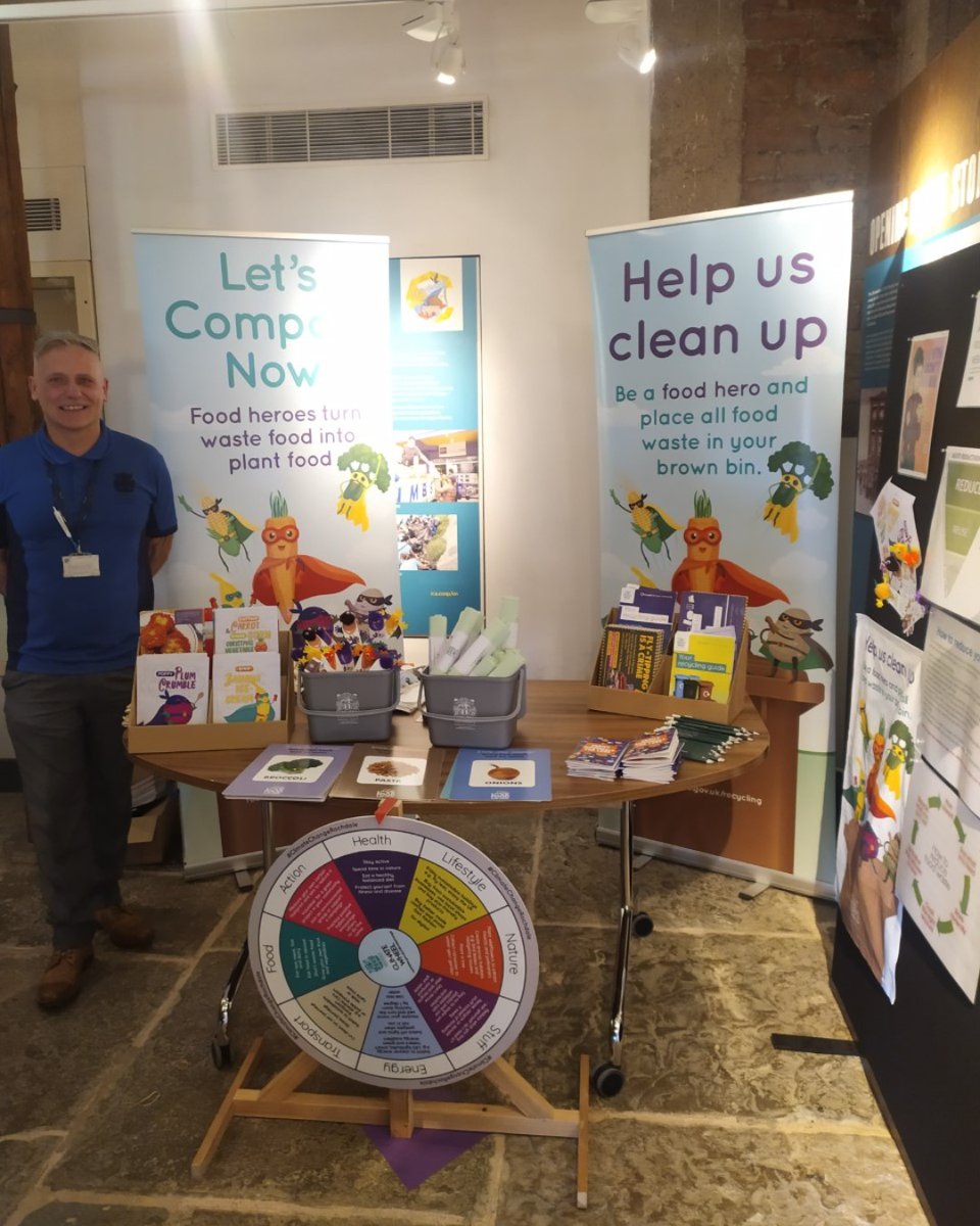 Thanks to @RochdaleCouncil for taking part in our #FoodWasteActionWeek event last week and teaching the community about waste, recycling and compost ♻️🌱