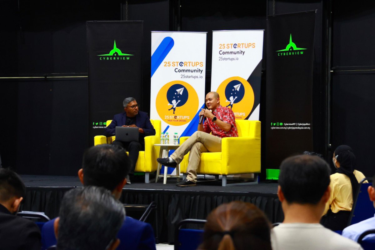 25startups's tweet photo. It was a pleasure to have hosted both Dr. Ong Kian Ming, Programme Director of Taylor’s University and Mr. Seelan Paul, CEO of NTV7, Media Prima who gave in-depth insights on the intersection of #humanity and #technology with #leadership. https://t.co/hdrRqUfqir